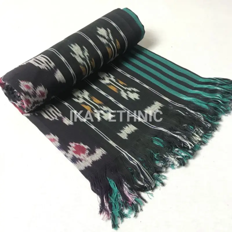 Kain Tenun Motif Kalimantan